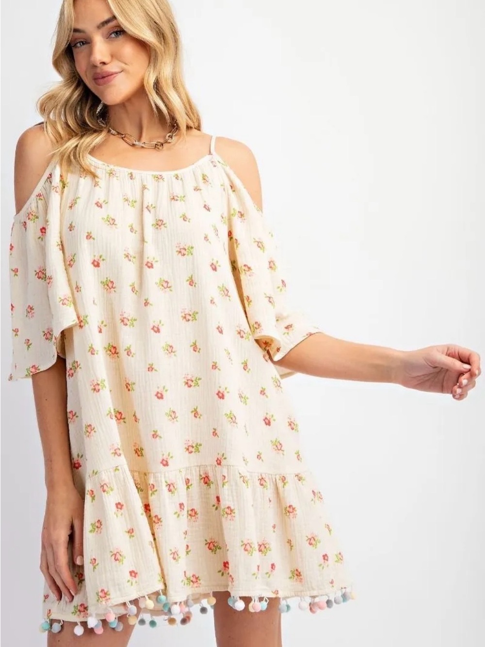 Easel Boutique Cold-Shoulder Floral Mini Dress in Cream